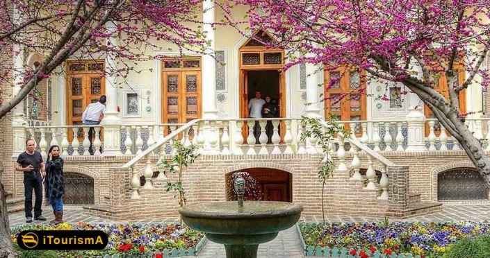 Darougheh House