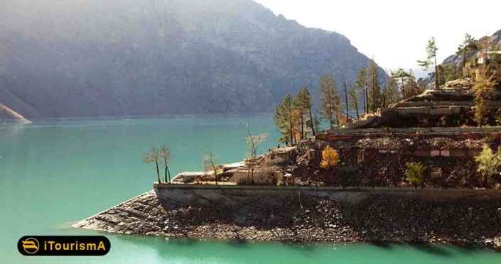 Amir Kabir Dam Lake