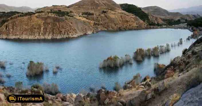 گلستان یک از بند های تاریخی در استان خراسان است