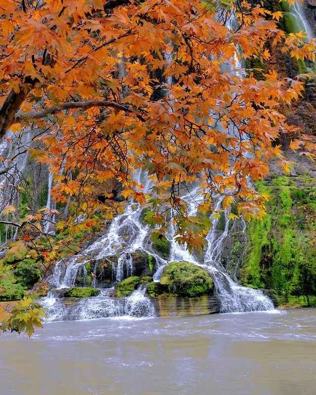 نام: آبشار بیشه | مکان: ایران، استان لرستان، دورود | @farhad.koulivand_