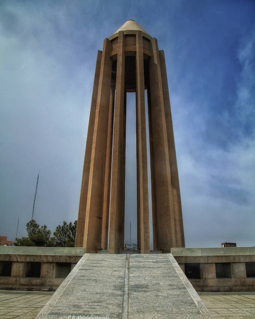 آرامگاه ابن سینا
