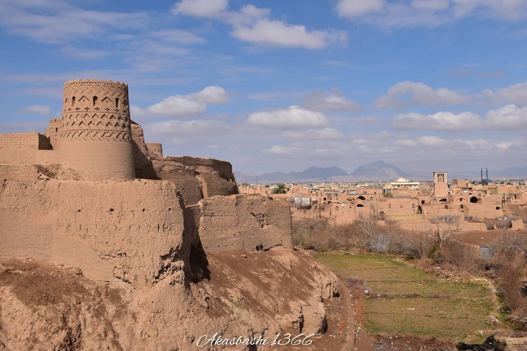 نارین قلعه