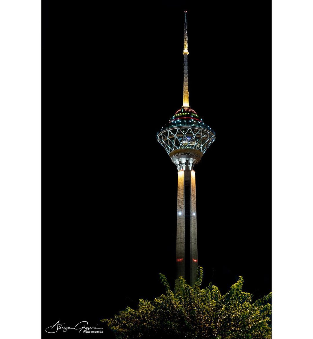 برج میلاد