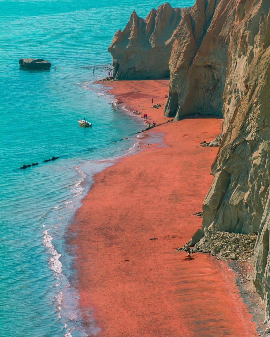 سواحل جزیره هرمز