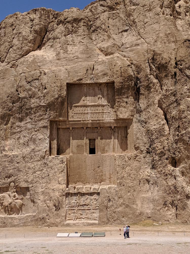 نقش رستم