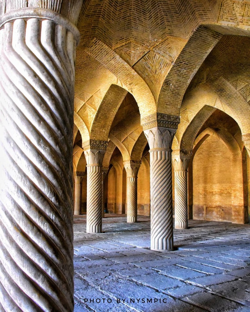 مسجد وکیل